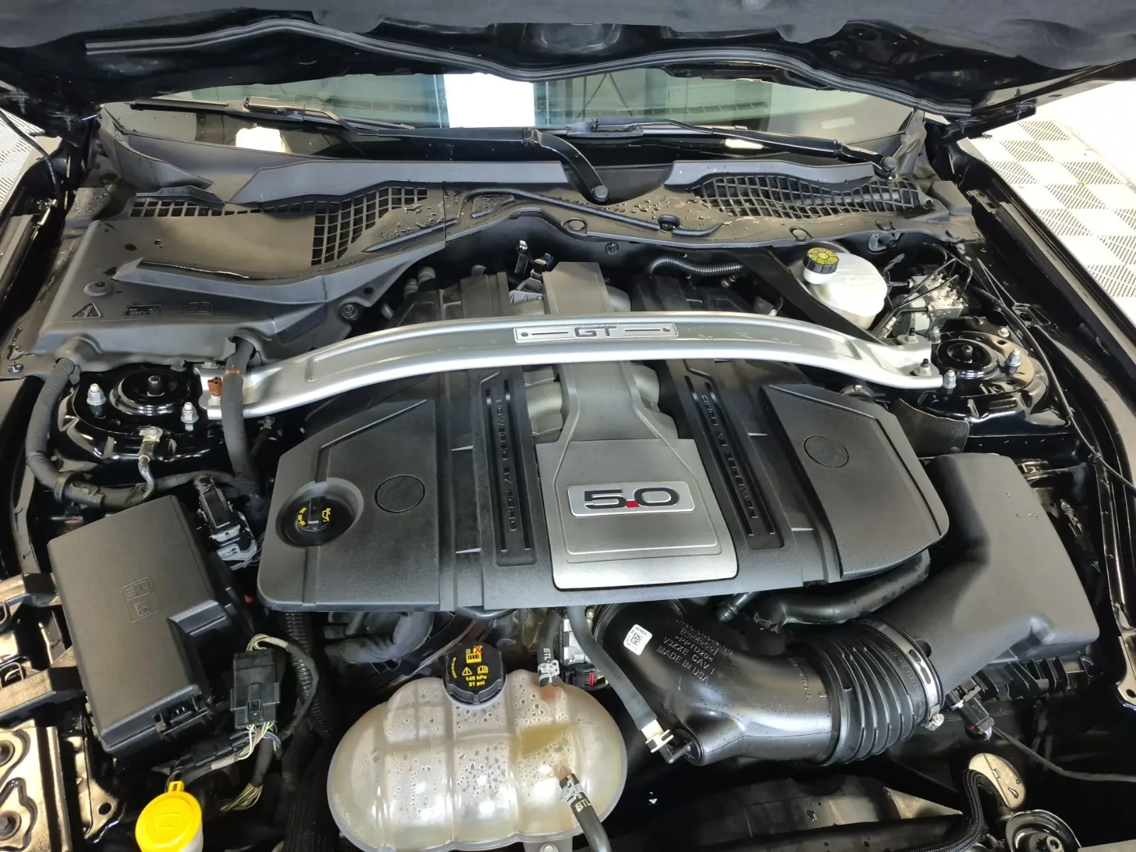 Engine Photo