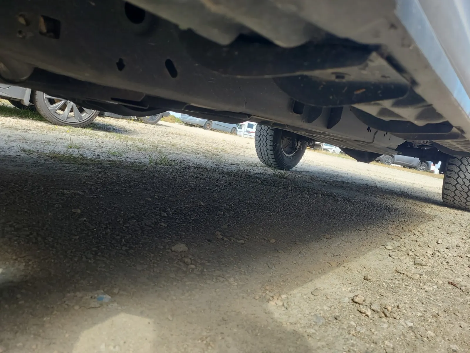 Undercarriage - Driver Photo
