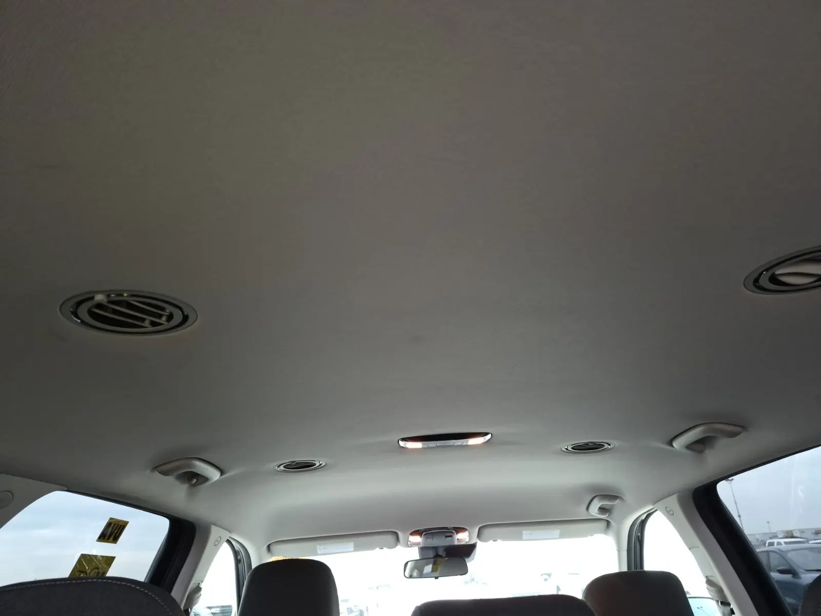 Interior Roof Photo