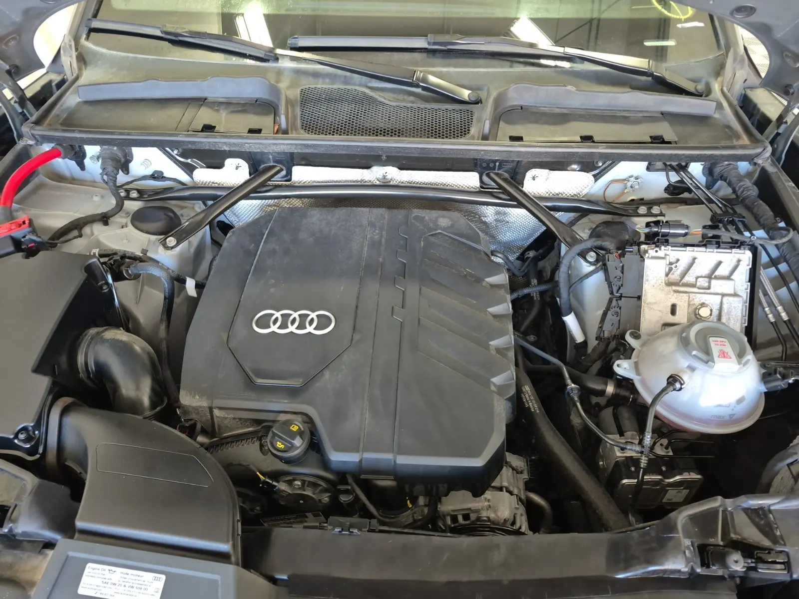 Engine Photo
