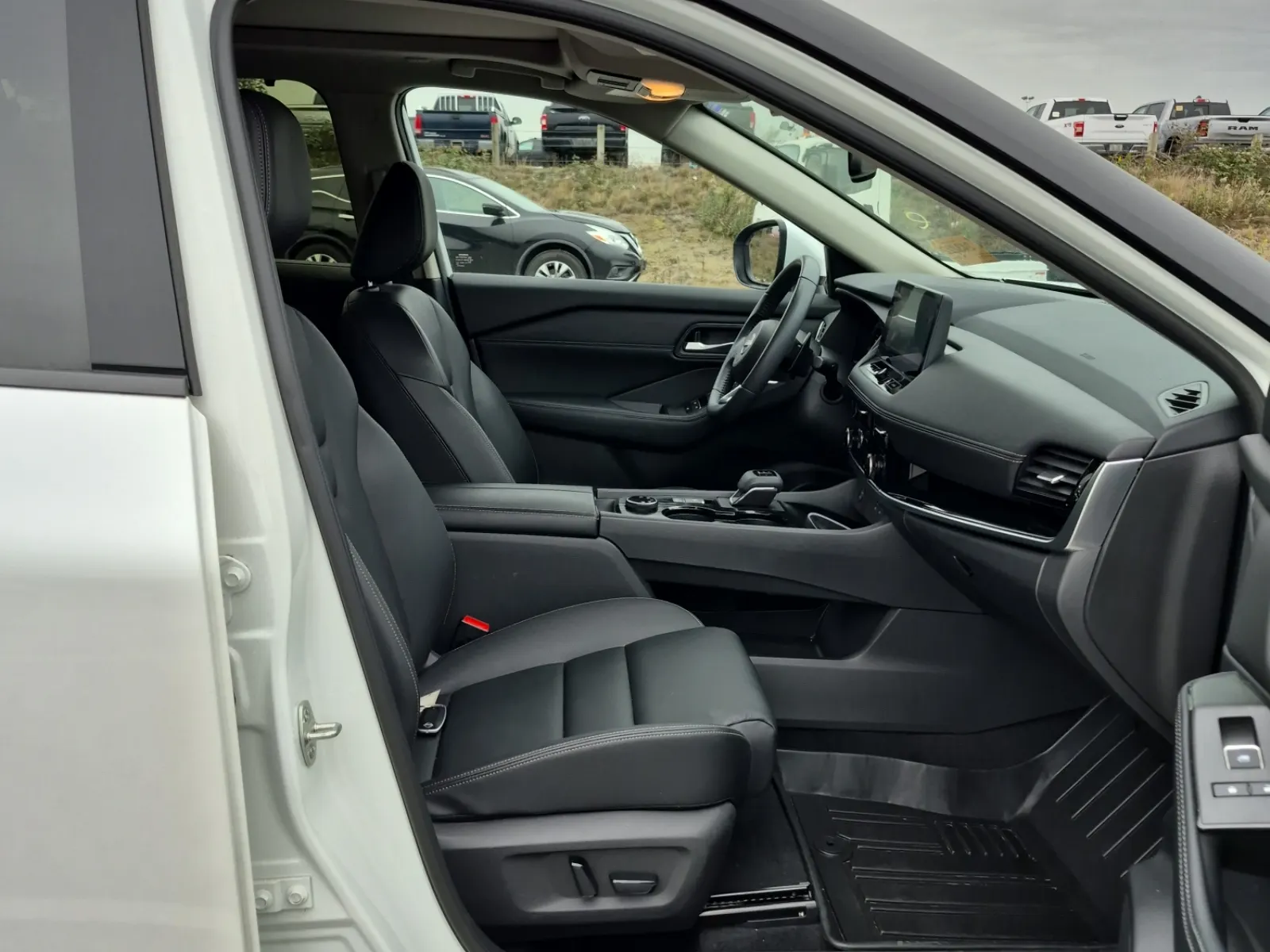 Right Side Interior Photo