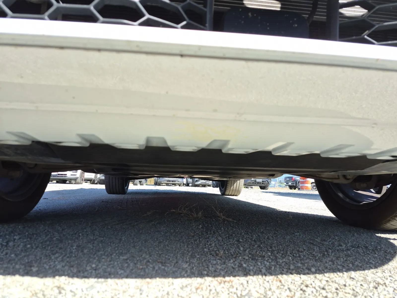 Undercarriage - Front Photo