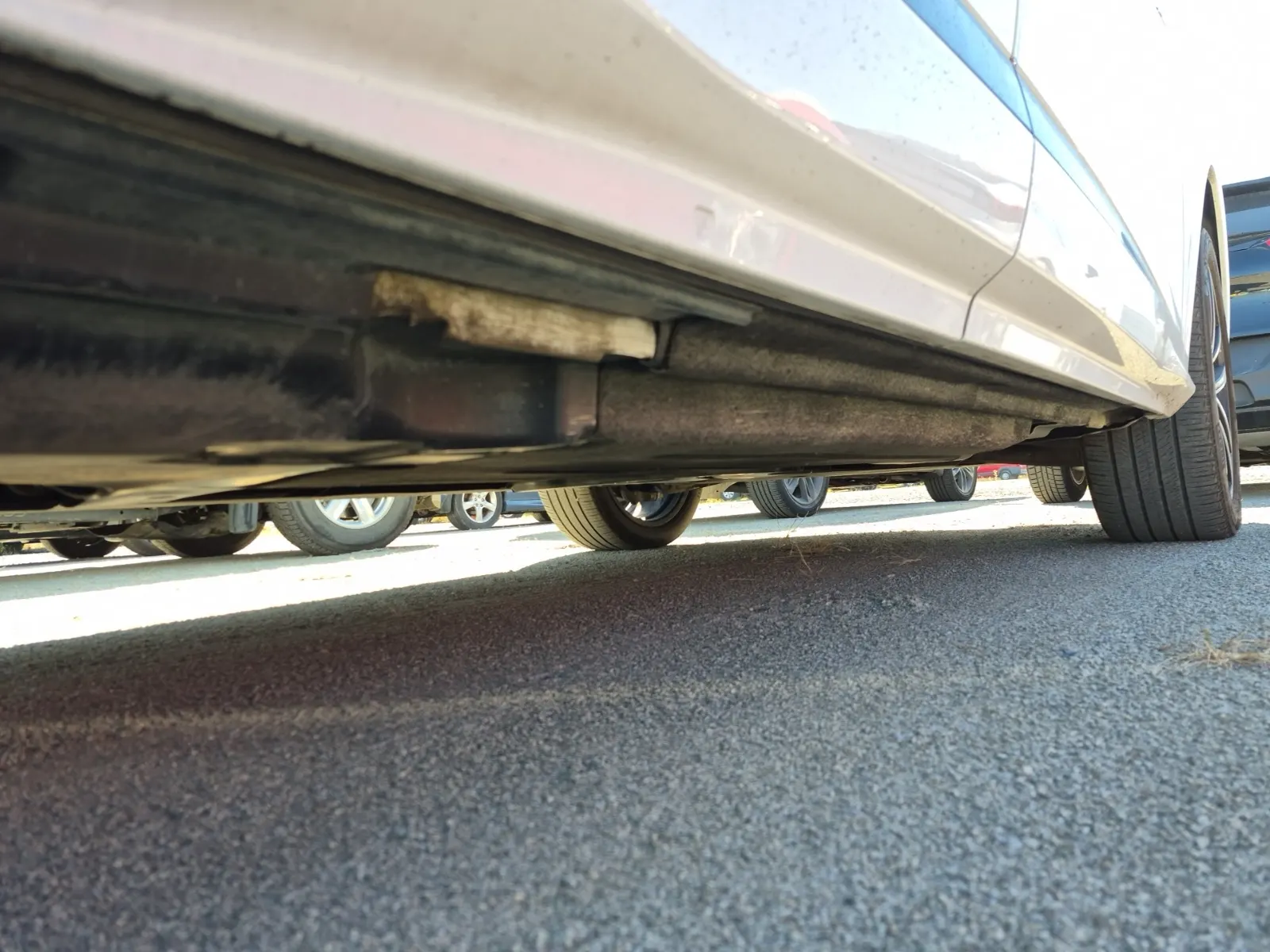 Undercarriage - Passenger Photo