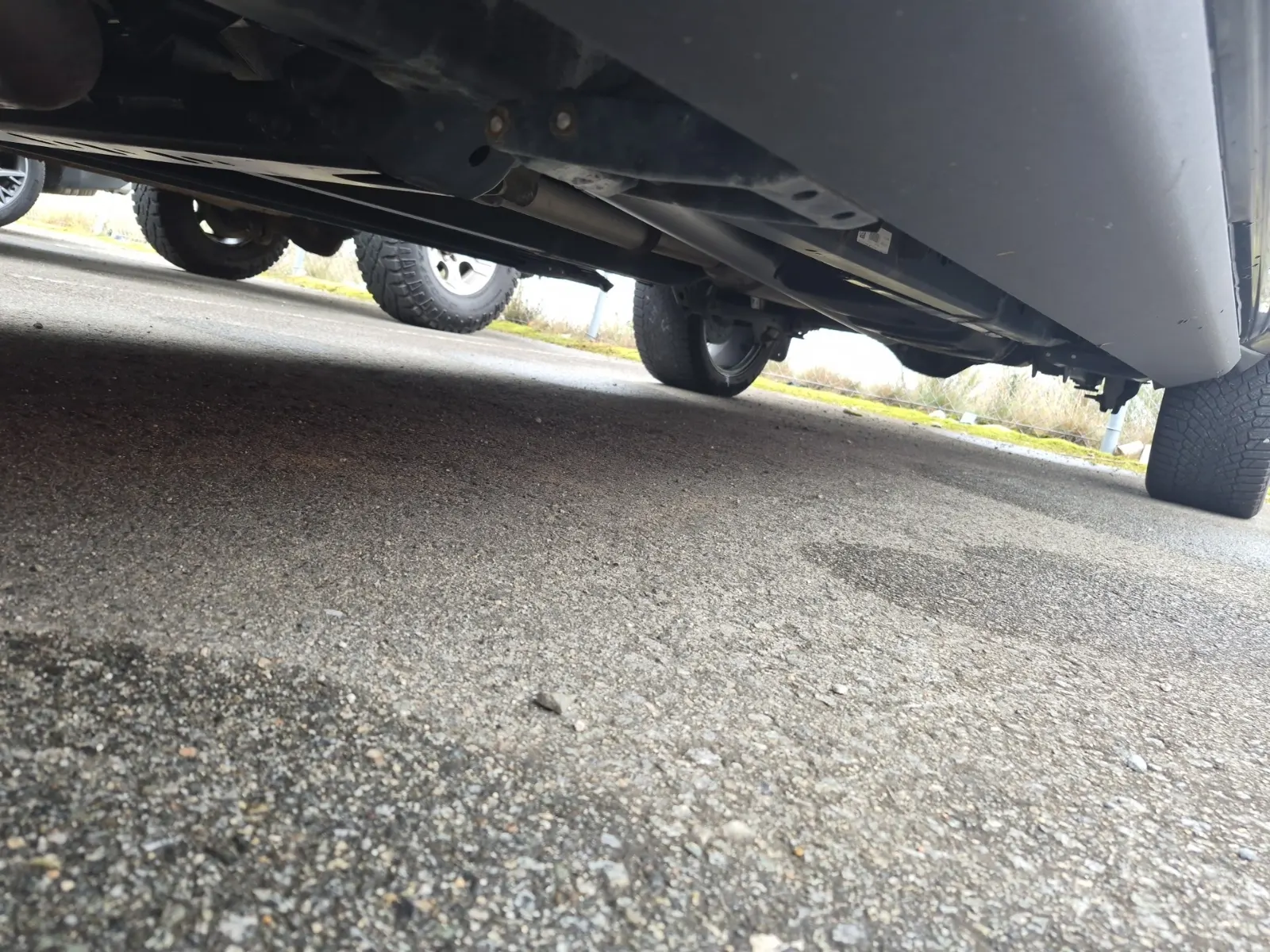 Undercarriage - Driver Photo