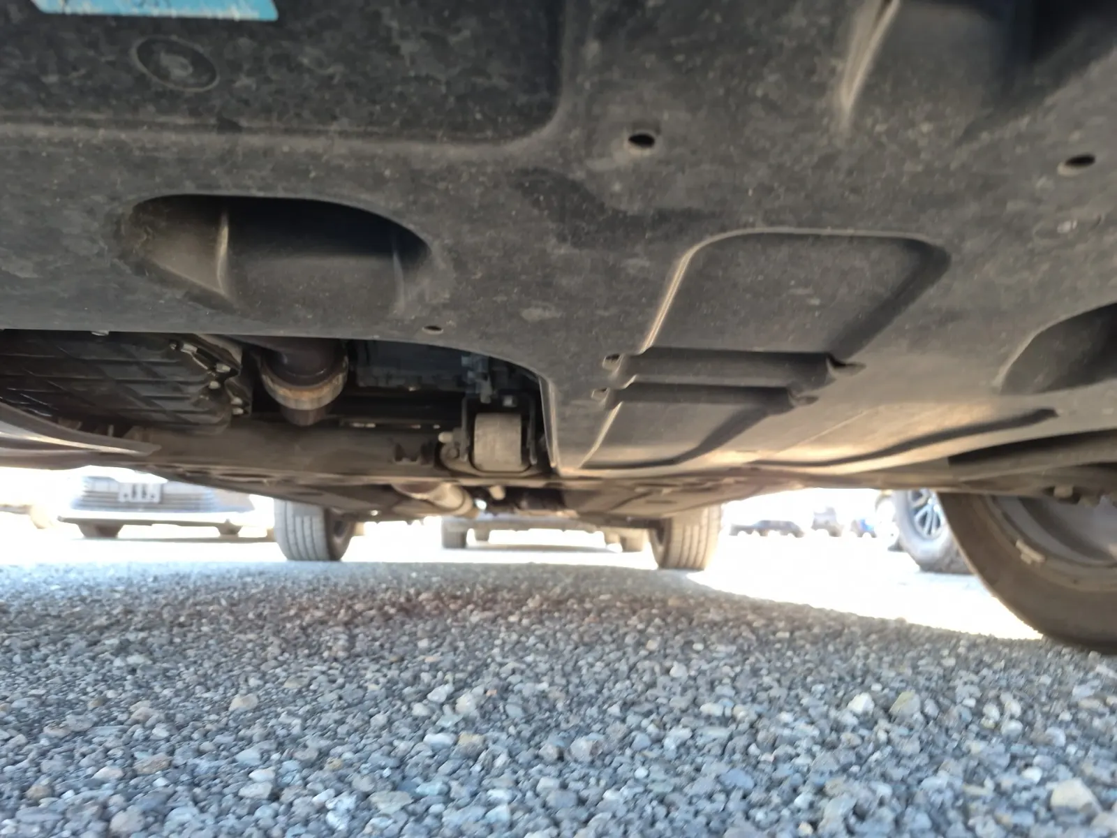 Undercarriage - Front Photo