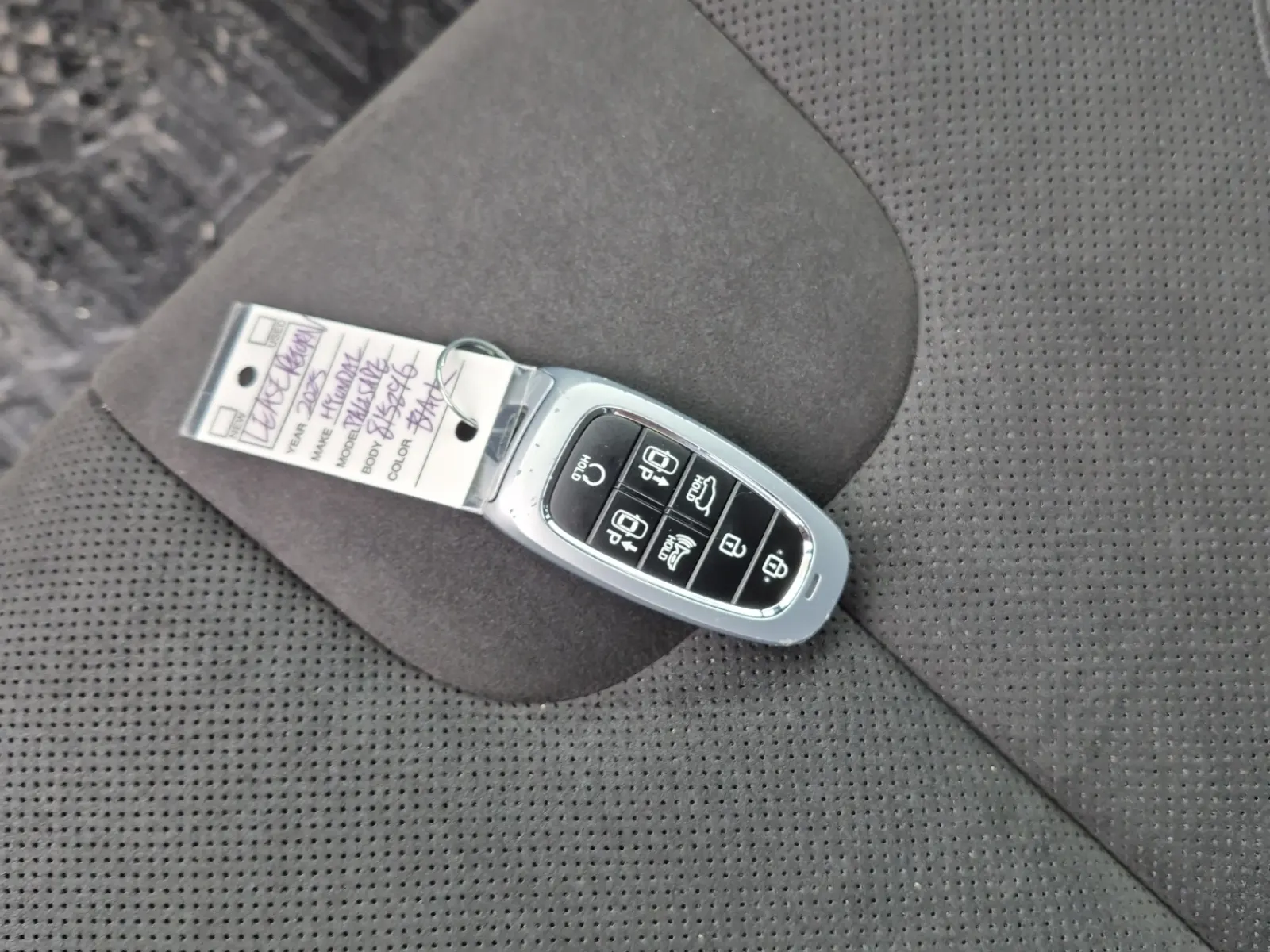 Keys/Fobs/Manual Photo