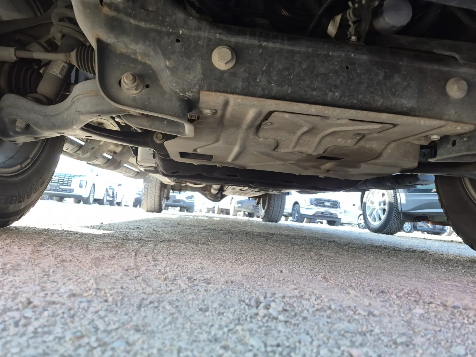 Undercarriage - Front Photo