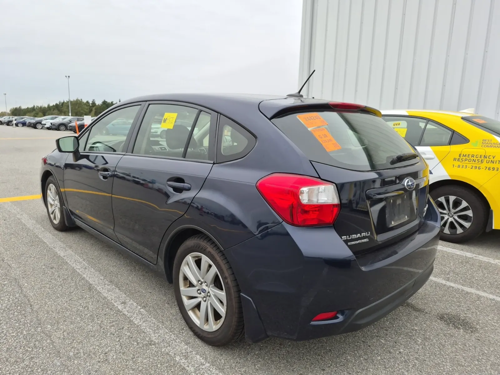 Driver Rear 3/4 Photo