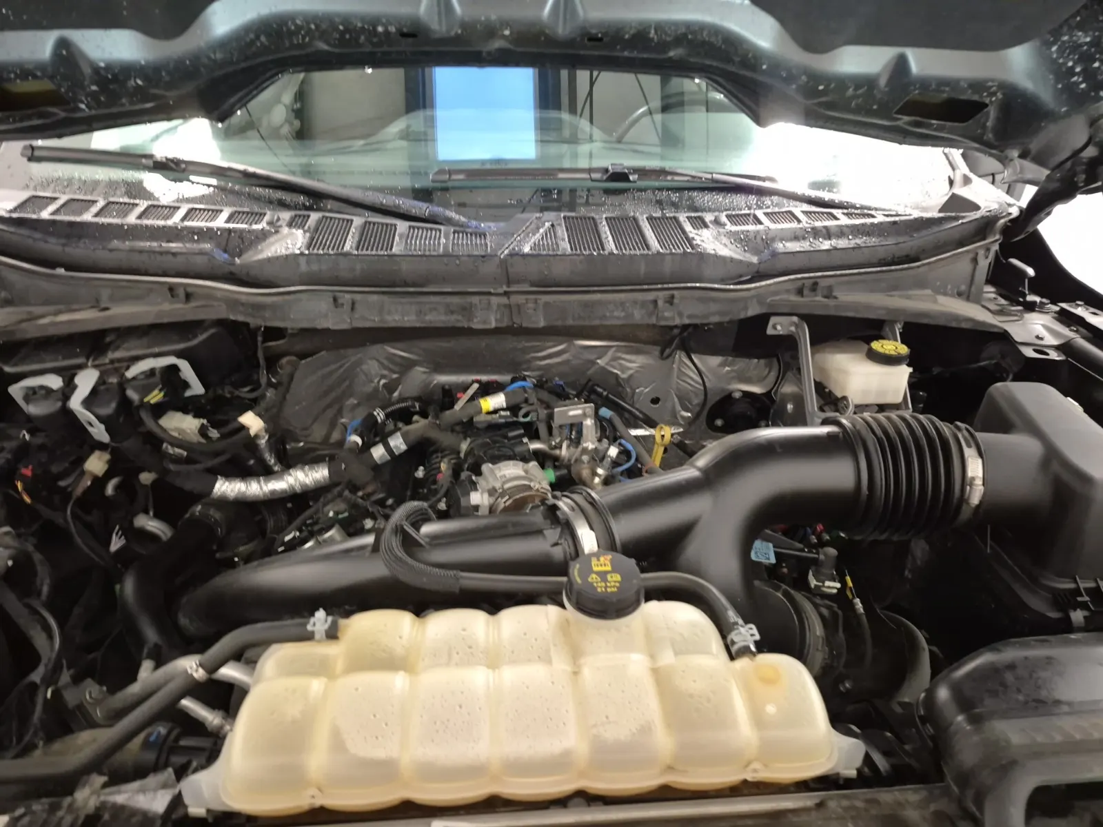 Engine Photo