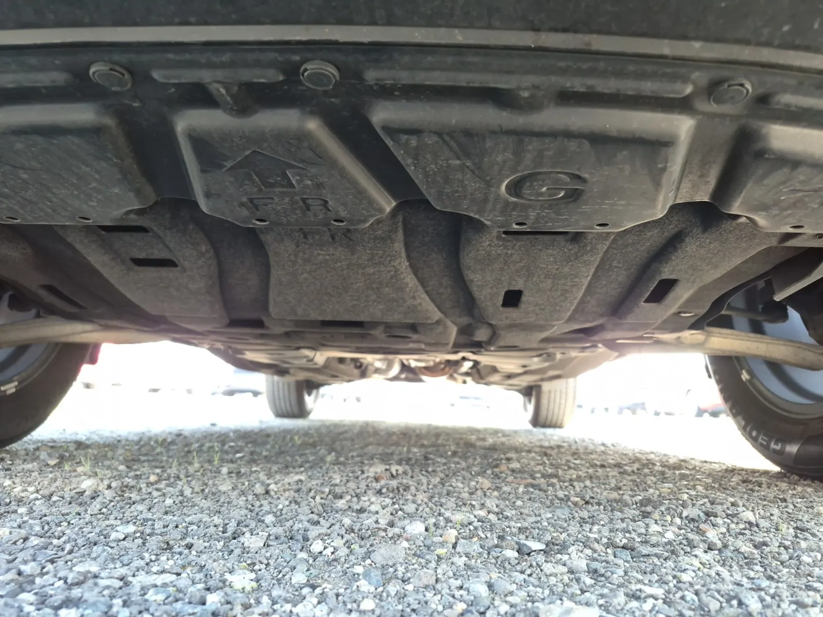 Undercarriage - Front Photo