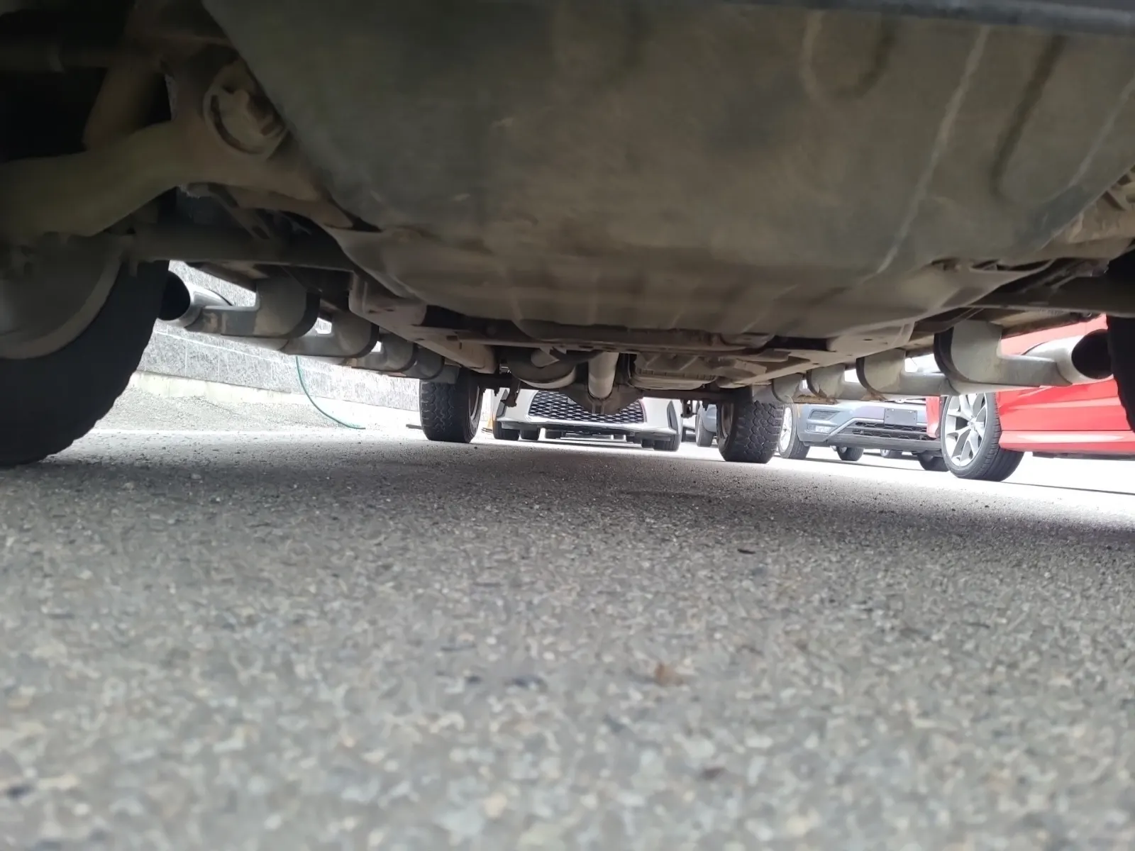 Undercarriage - Front Photo