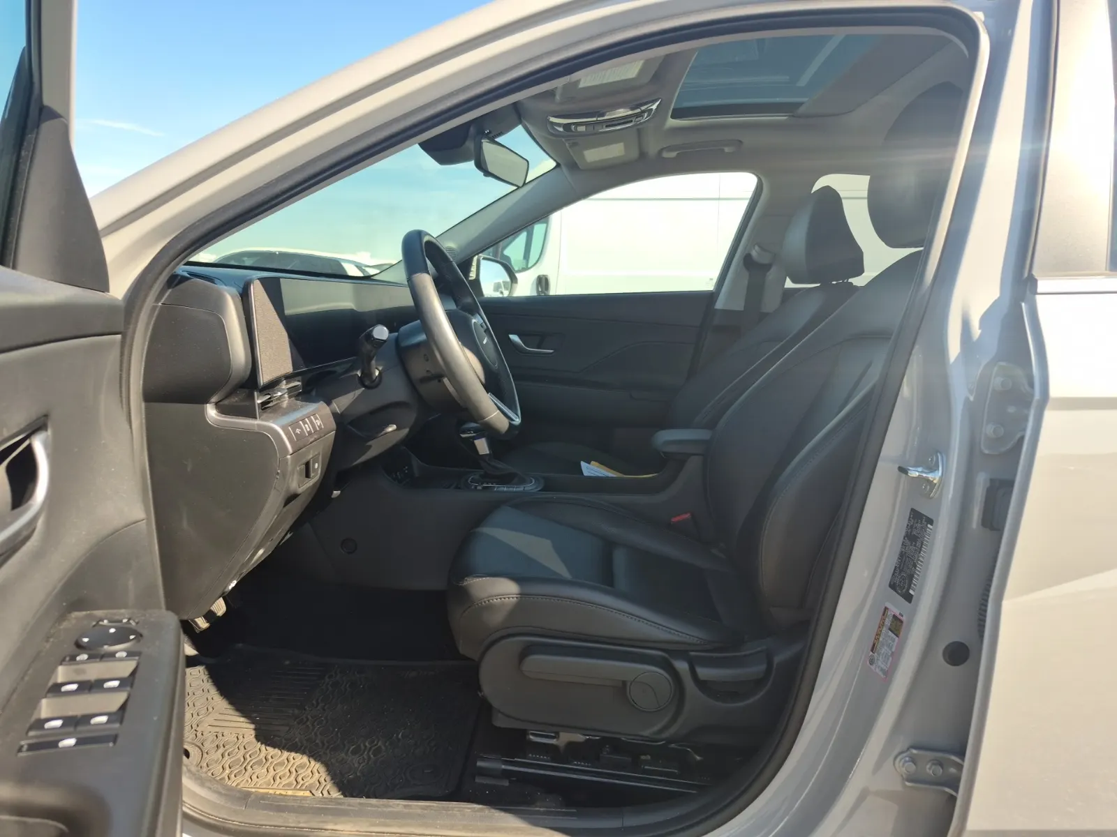 Front Interior Photo