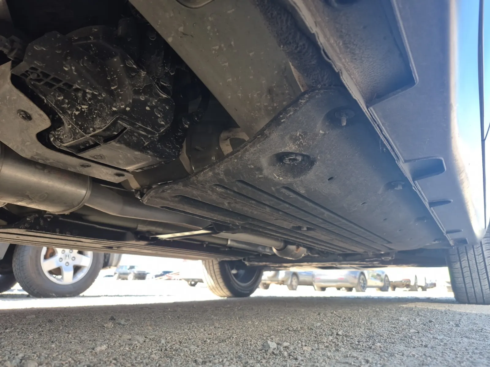 Undercarriage - Passenger Photo