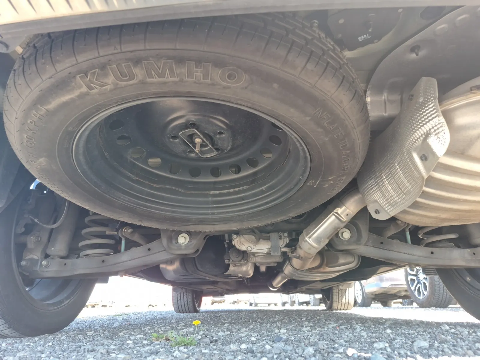 Undercarriage - Rear Photo