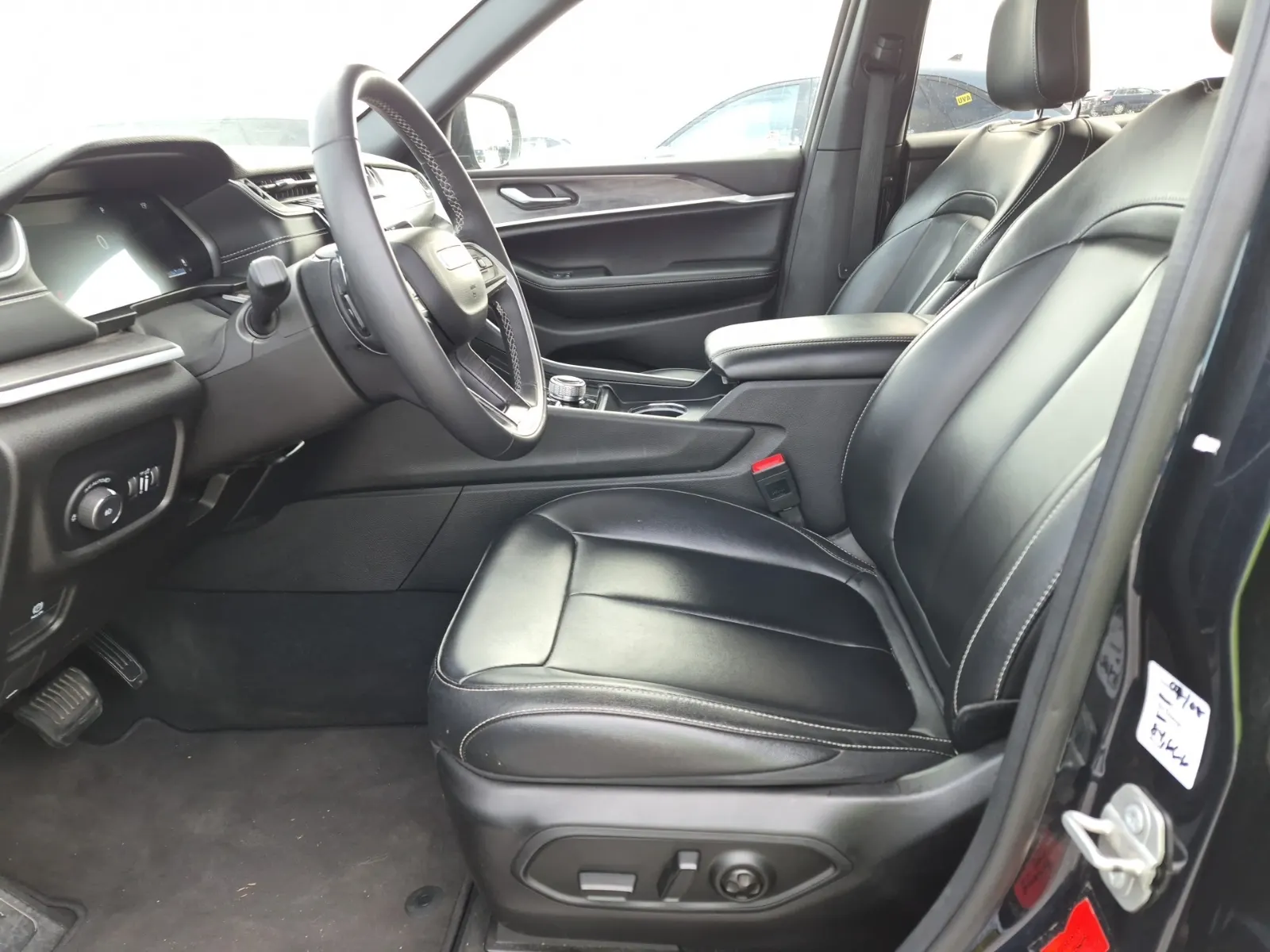 Front Interior Photo