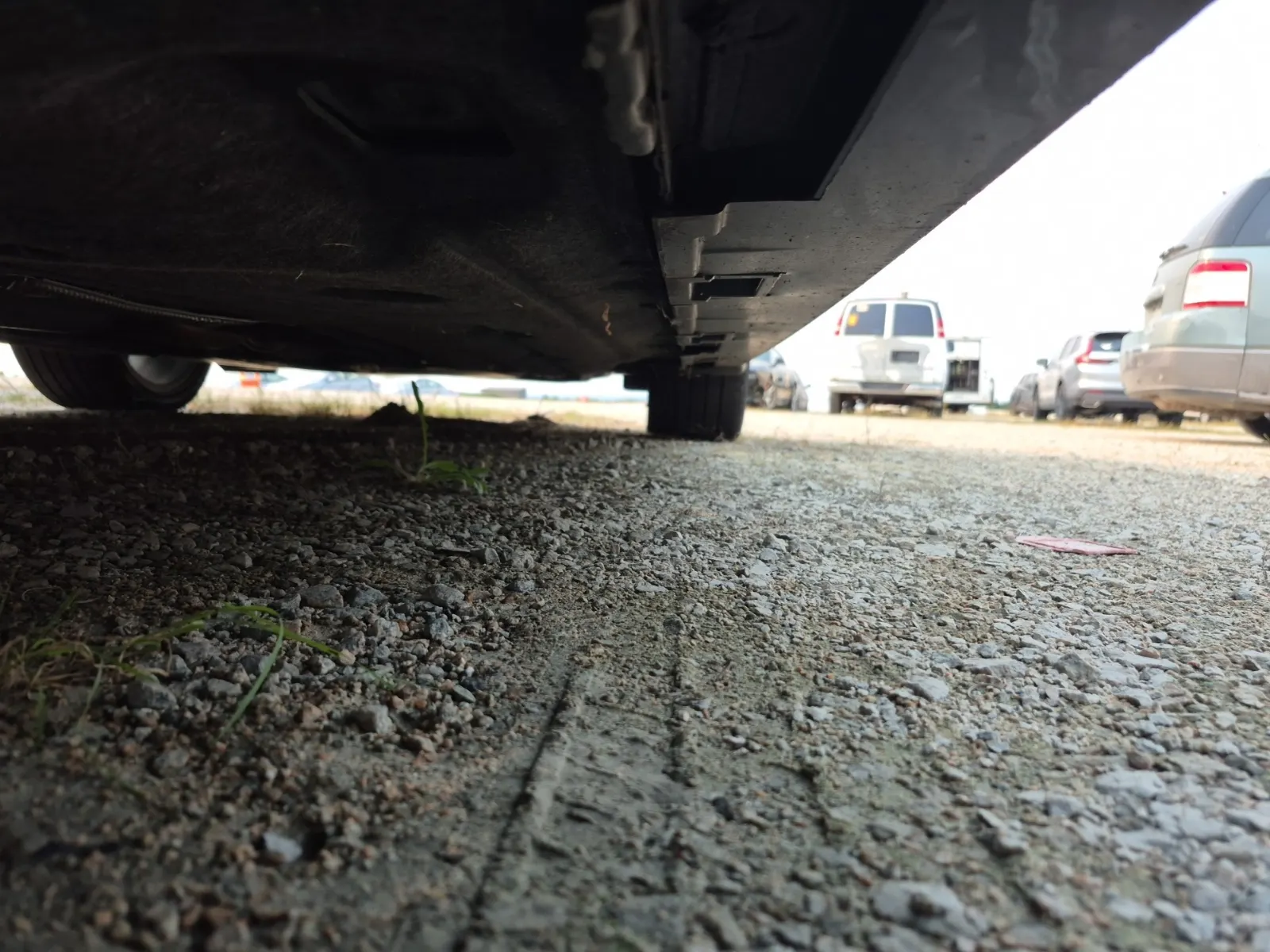 Undercarriage - Passenger Photo