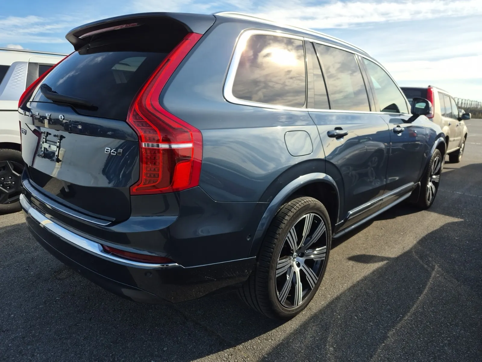 Passenger Rear 3/4 Photo