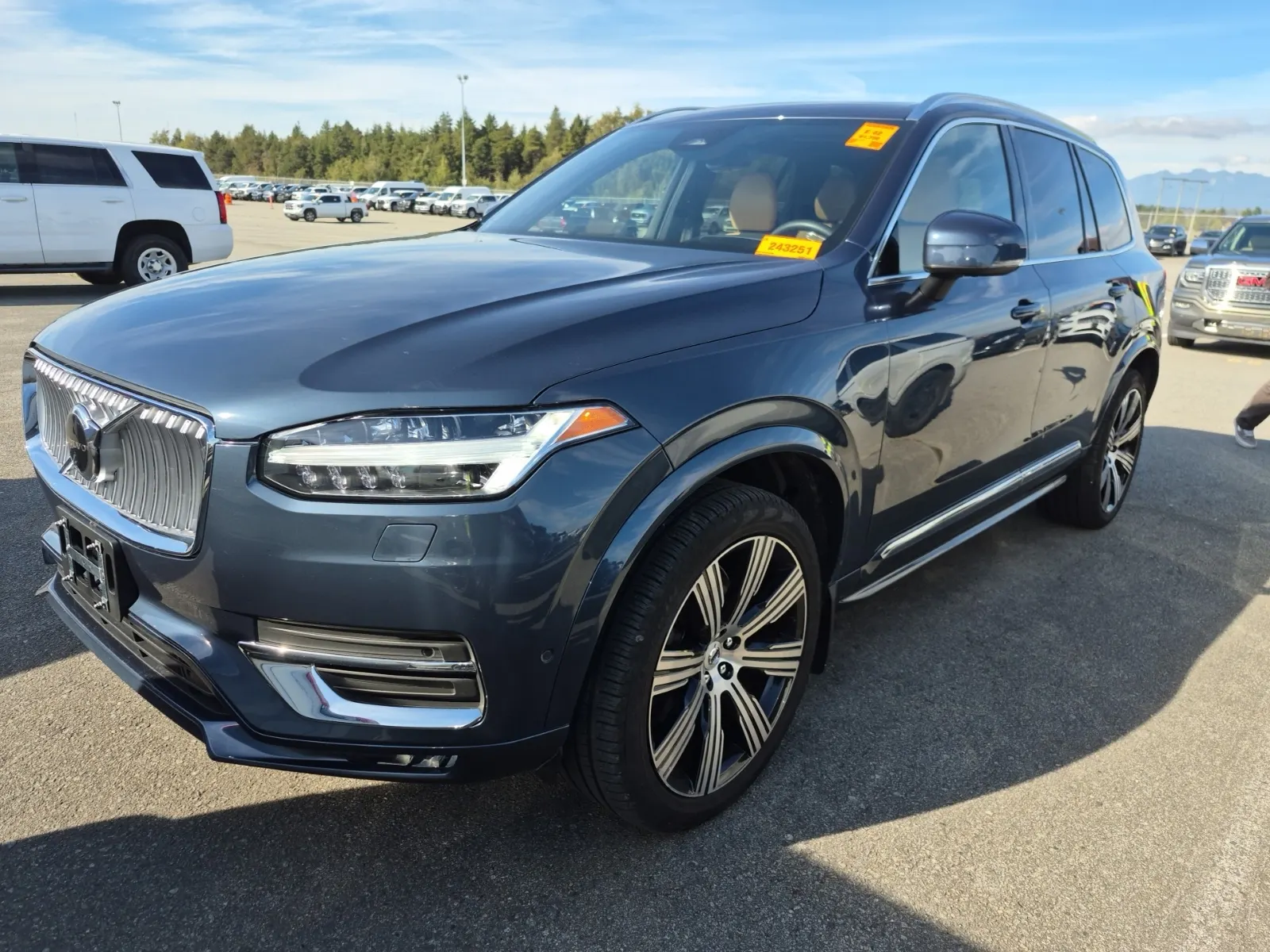 2023 Volvo XC90