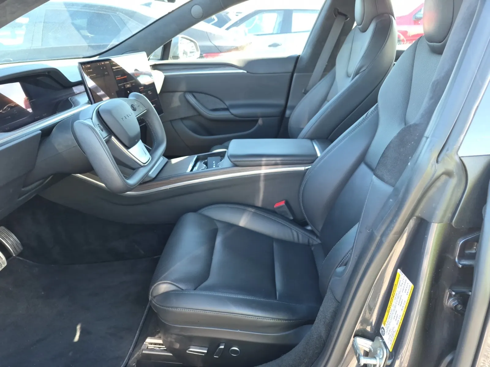 Front Interior Photo