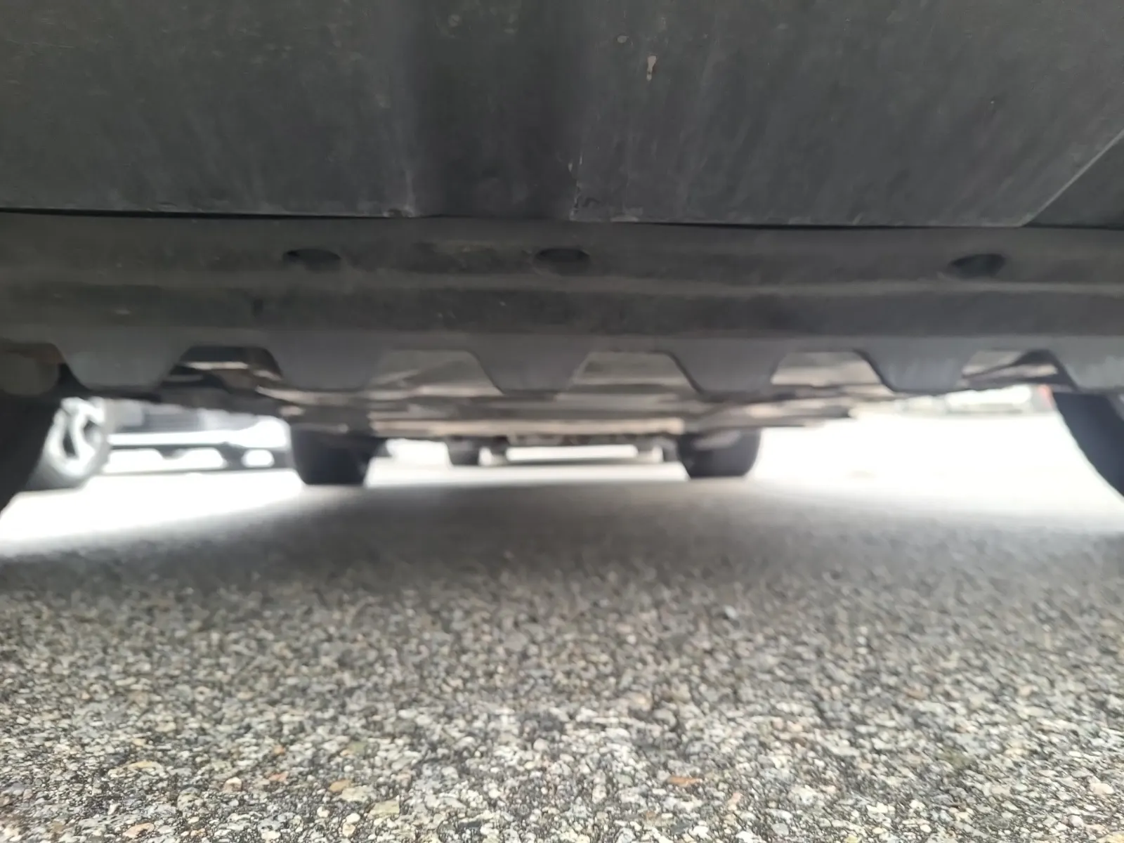 Undercarriage - Front Photo