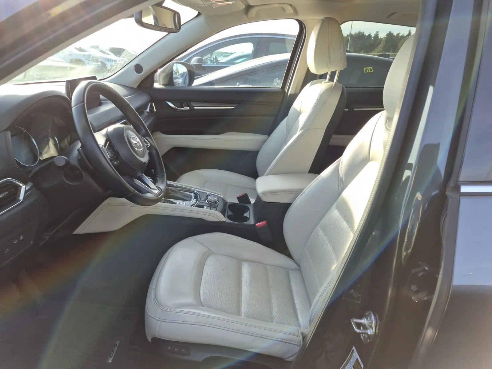 Front Interior Photo
