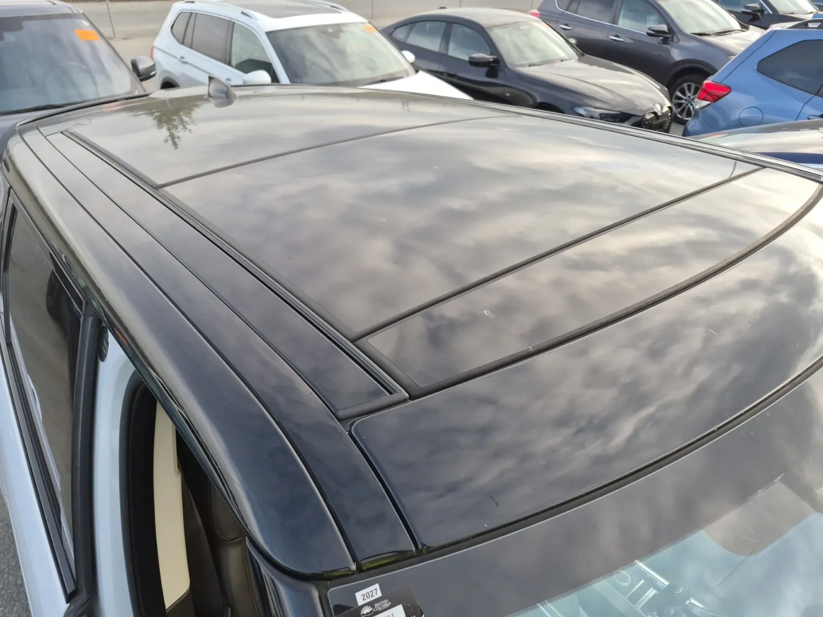 Exterior Roof Photo
