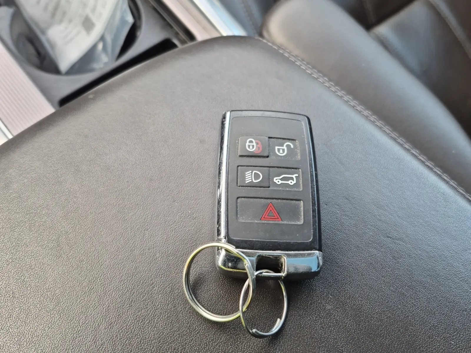 Keys/Fobs/Manual Photo