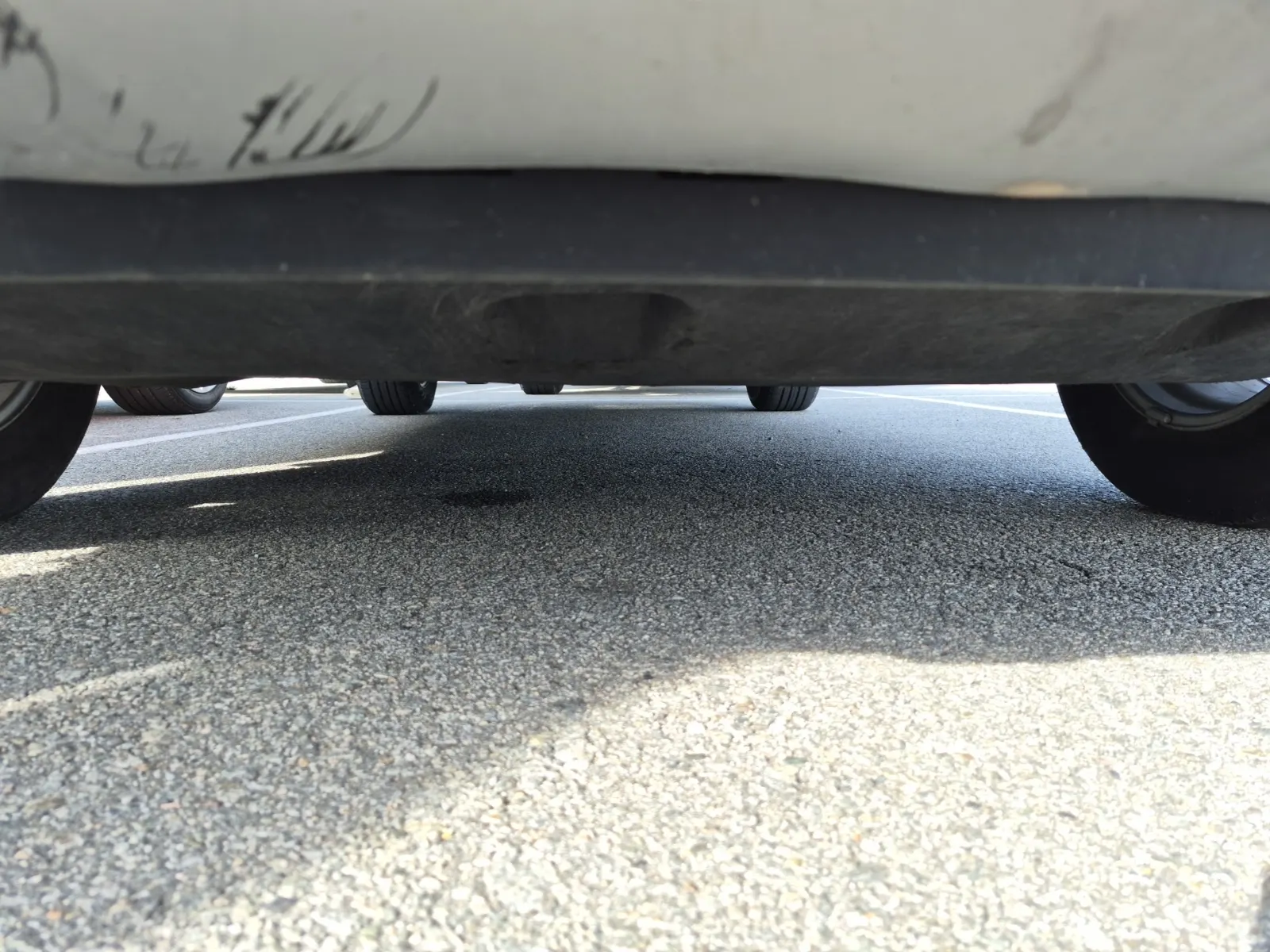 Undercarriage - Front Photo