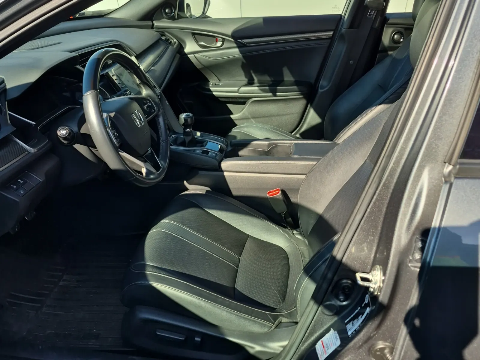 Front Interior Photo
