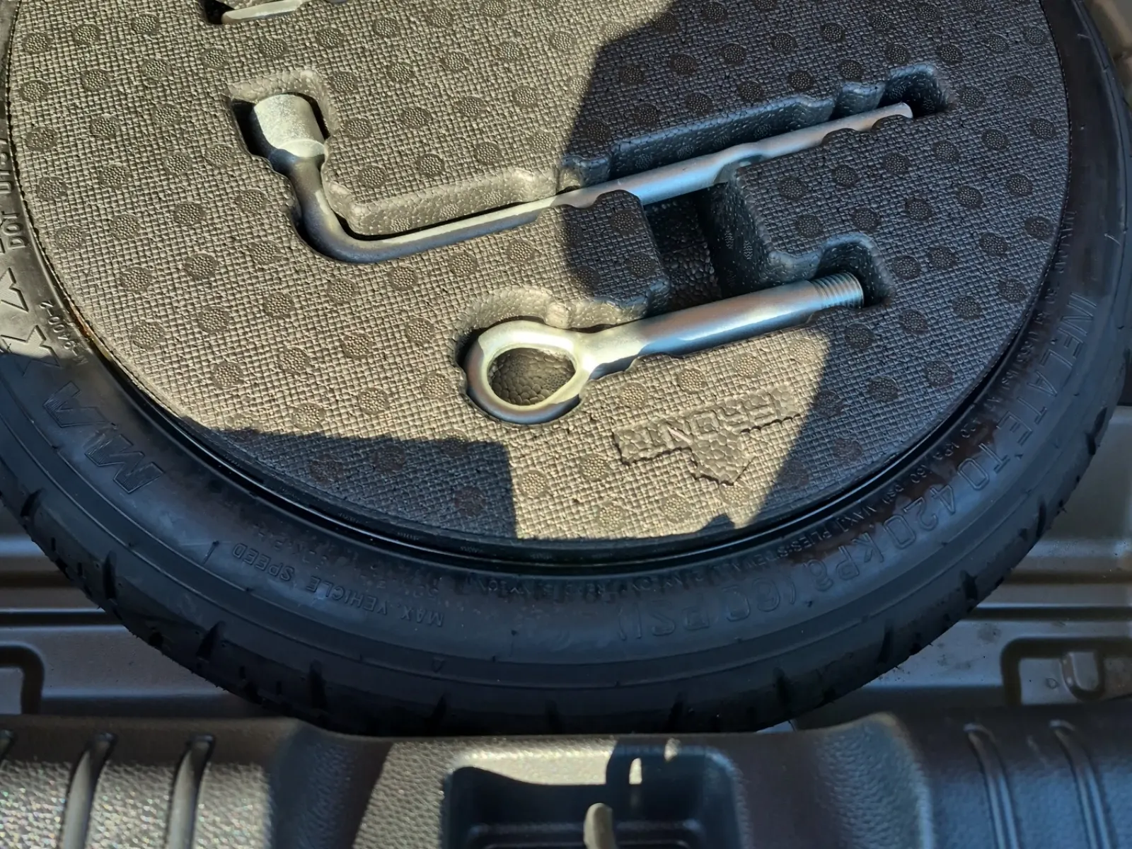 Spare Tire & Wheel Photo