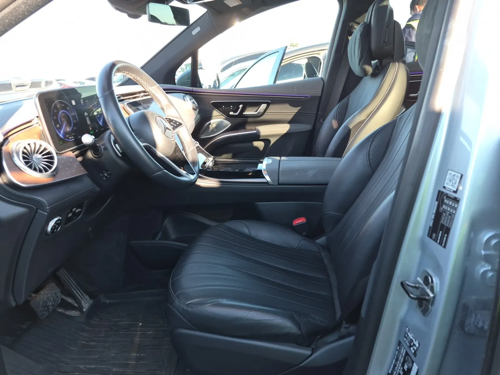 Front Interior Photo