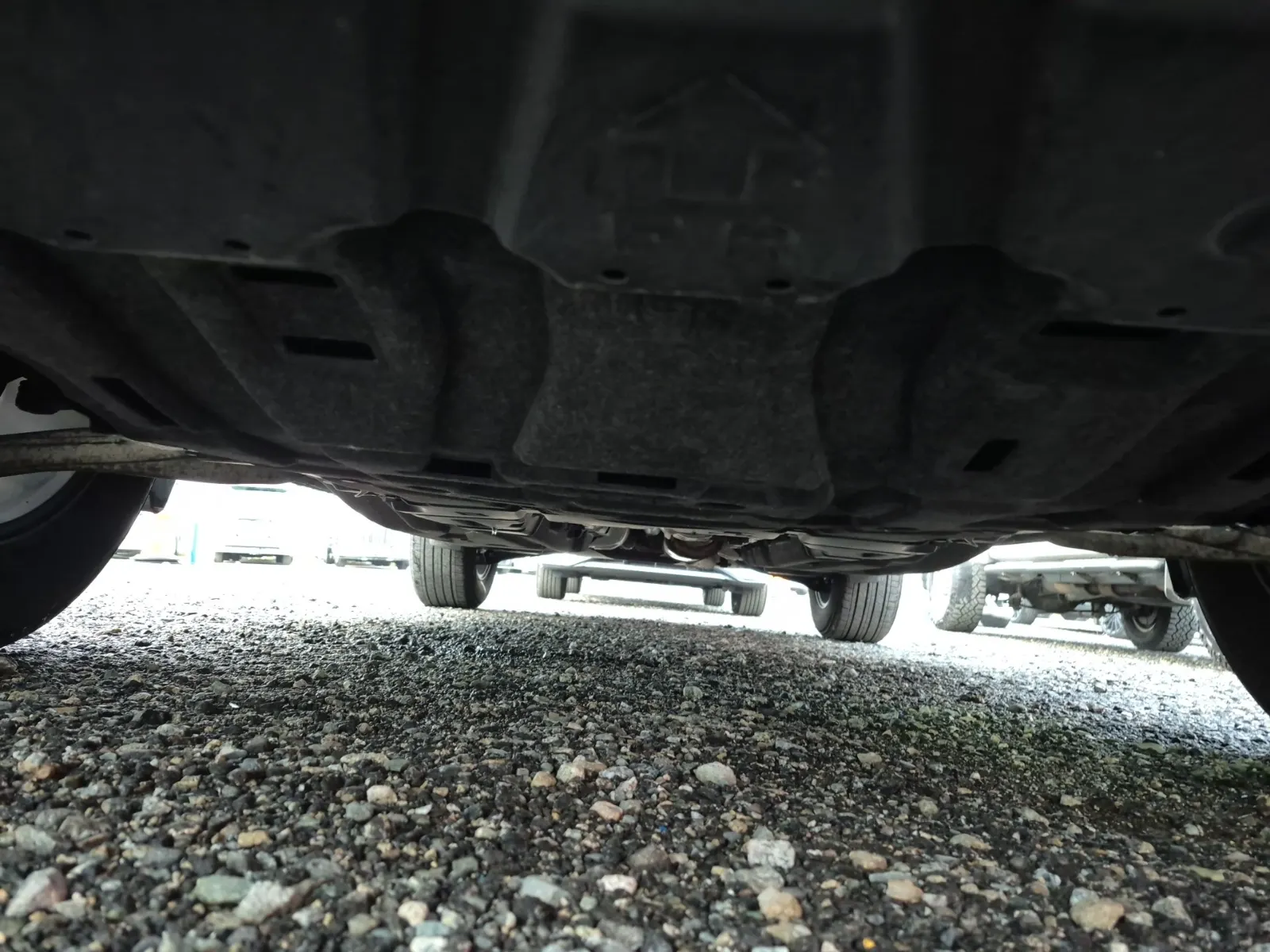 Undercarriage - Front Photo