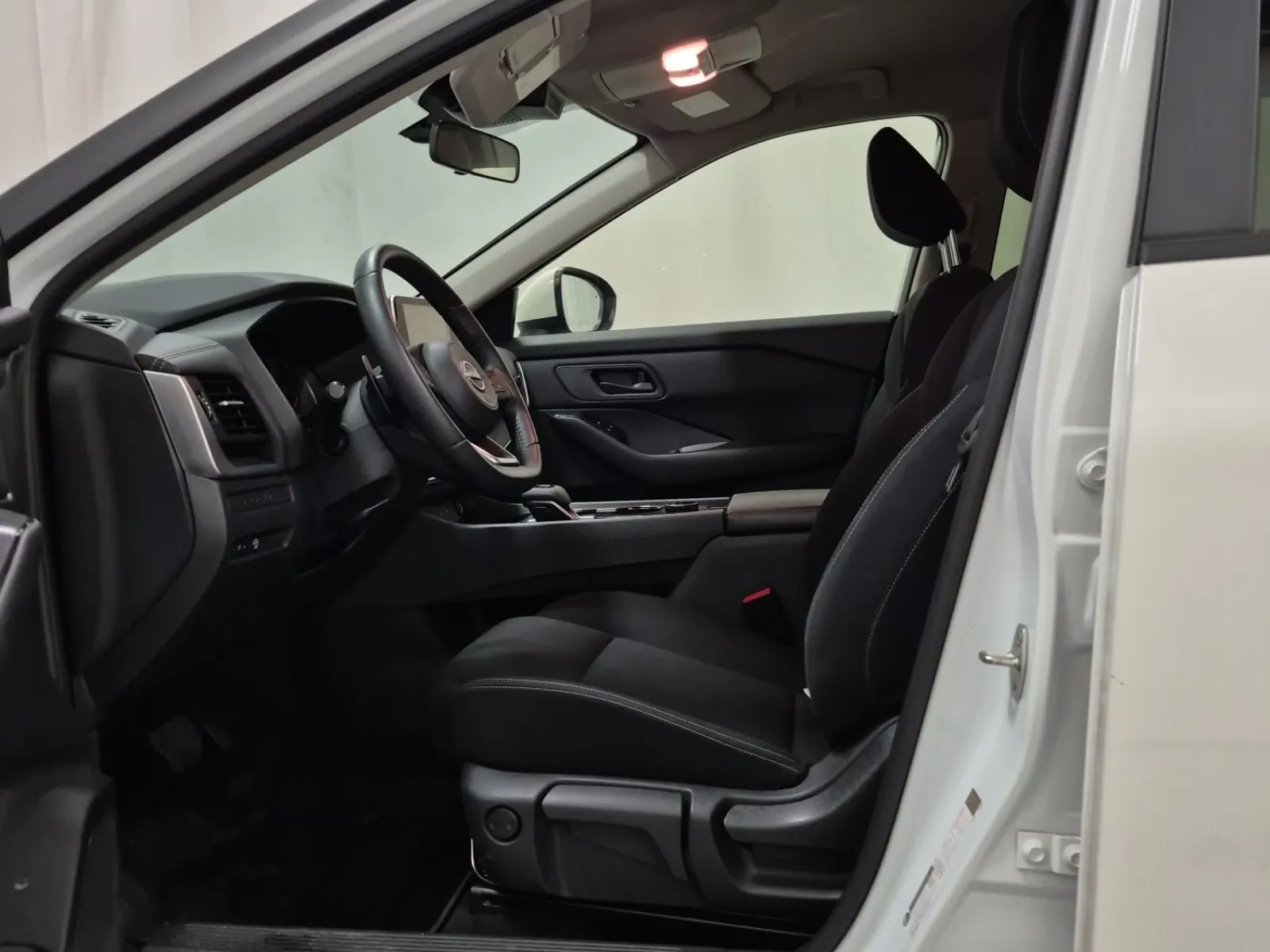 Front Interior Photo