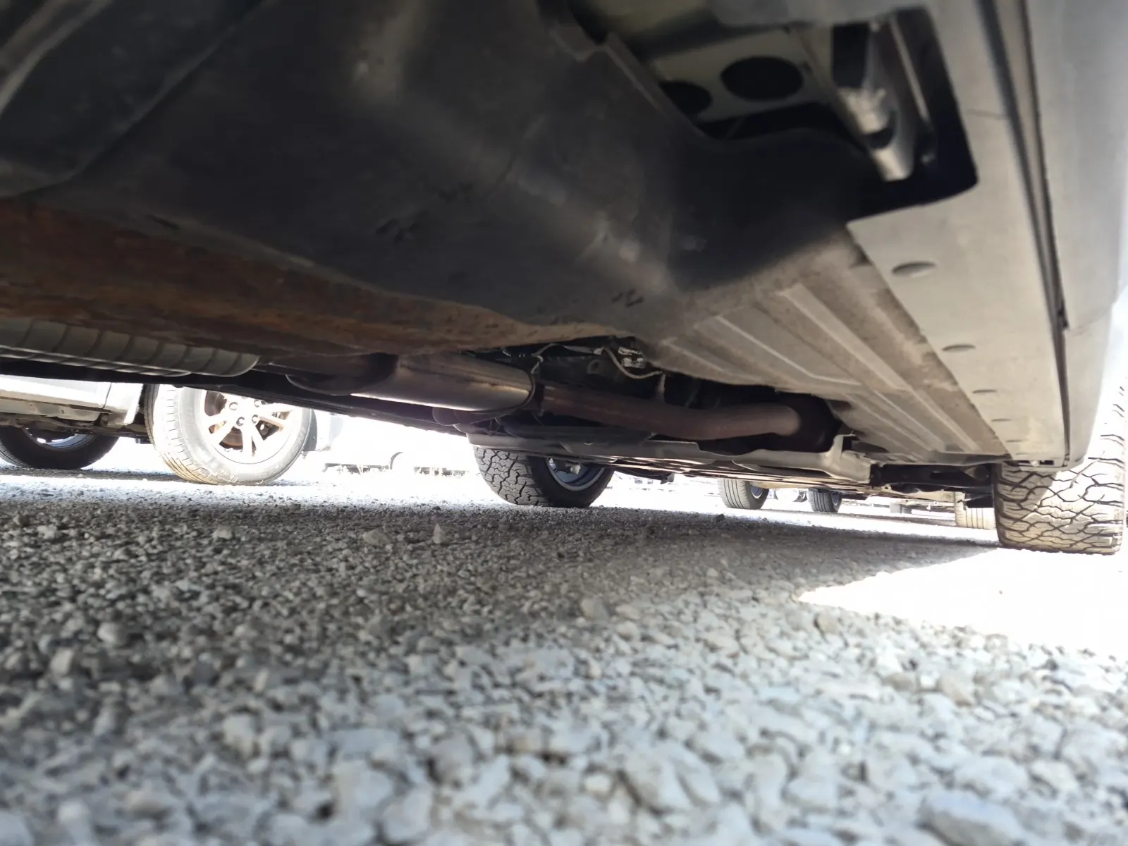 Undercarriage - Passenger Photo