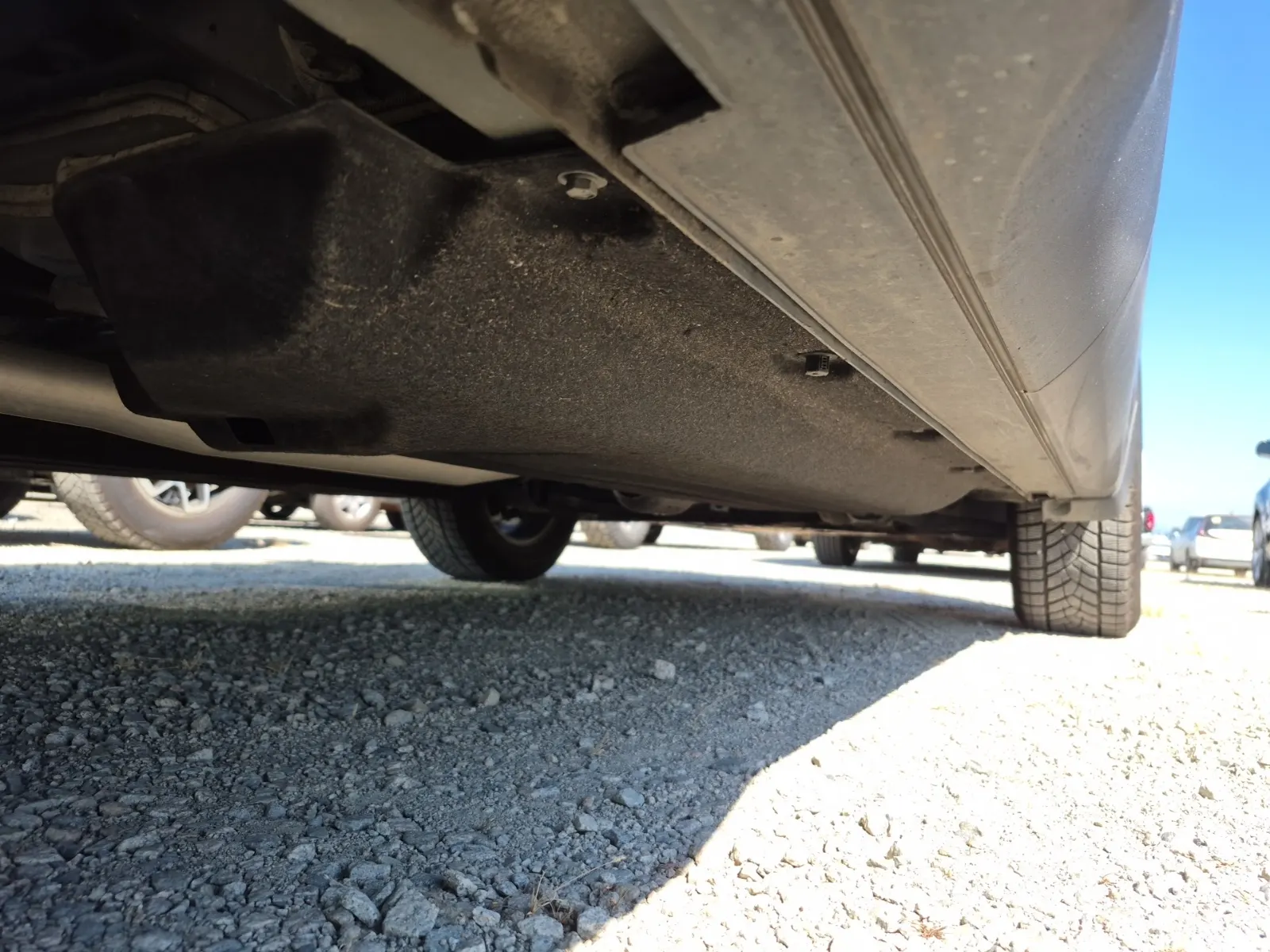 Undercarriage - Passenger Photo