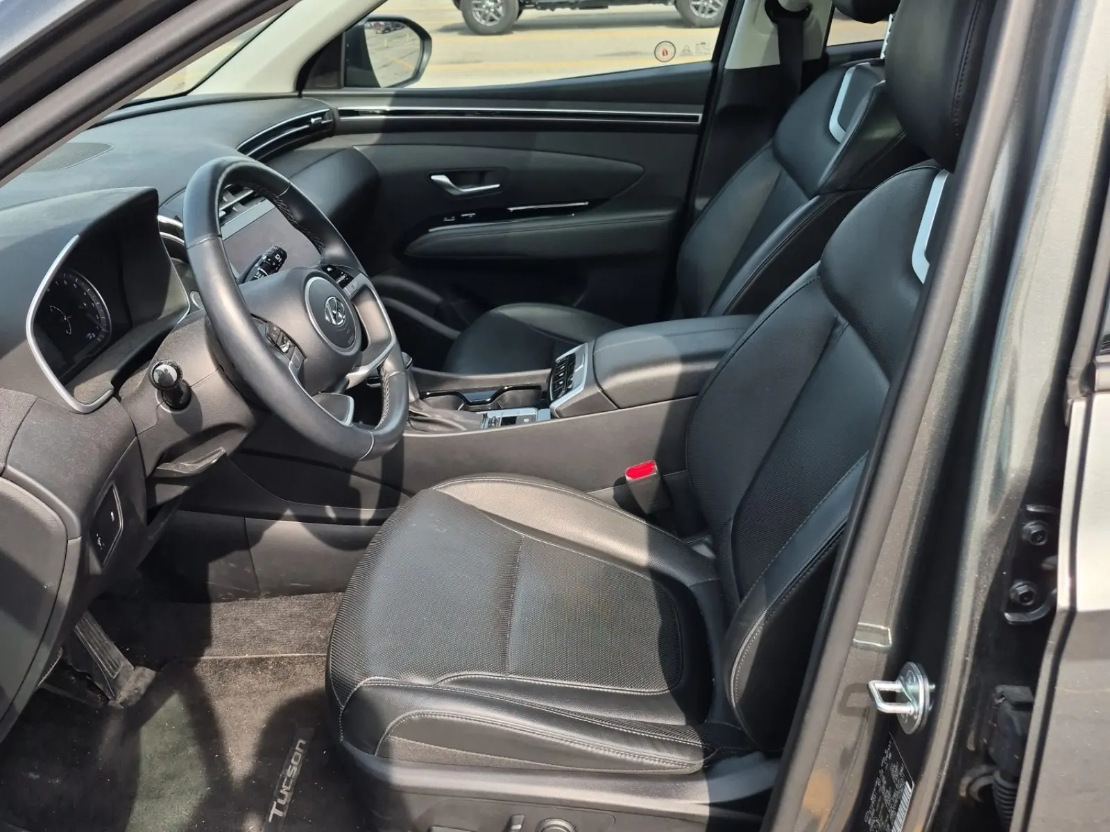 Front Interior Photo