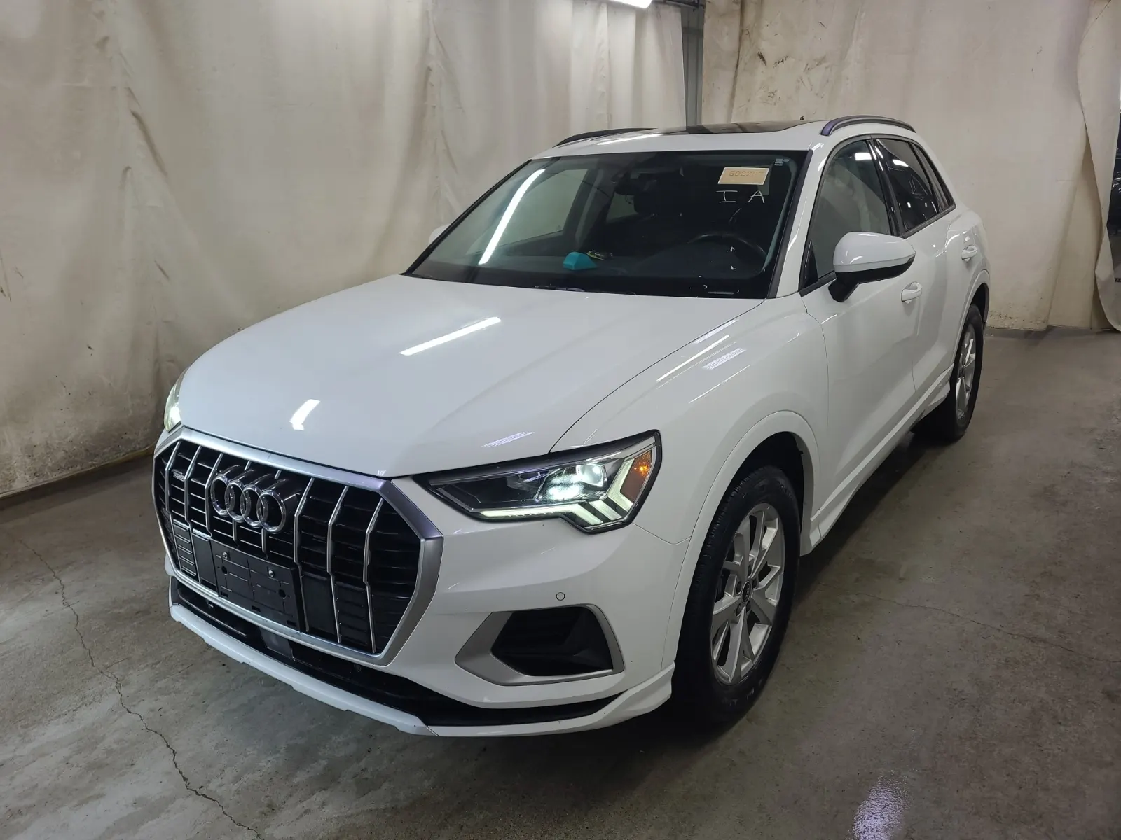 2022 Audi Q3