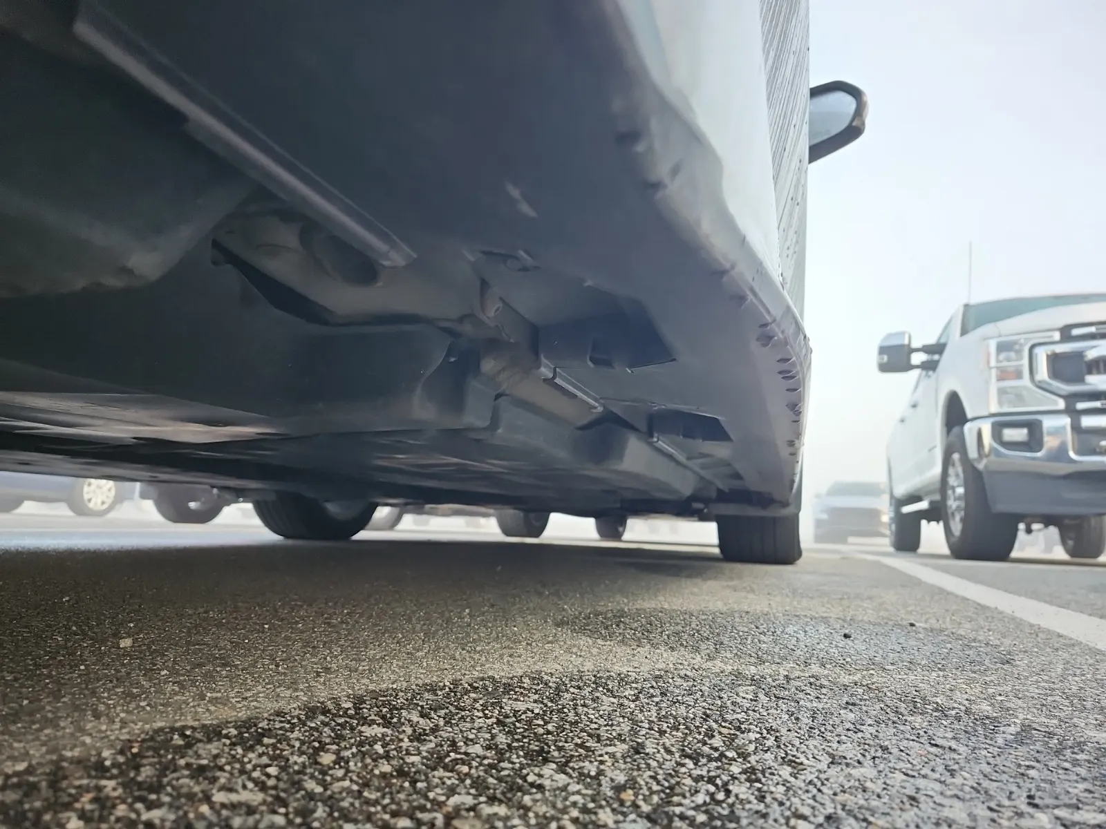 Undercarriage - Passenger Photo