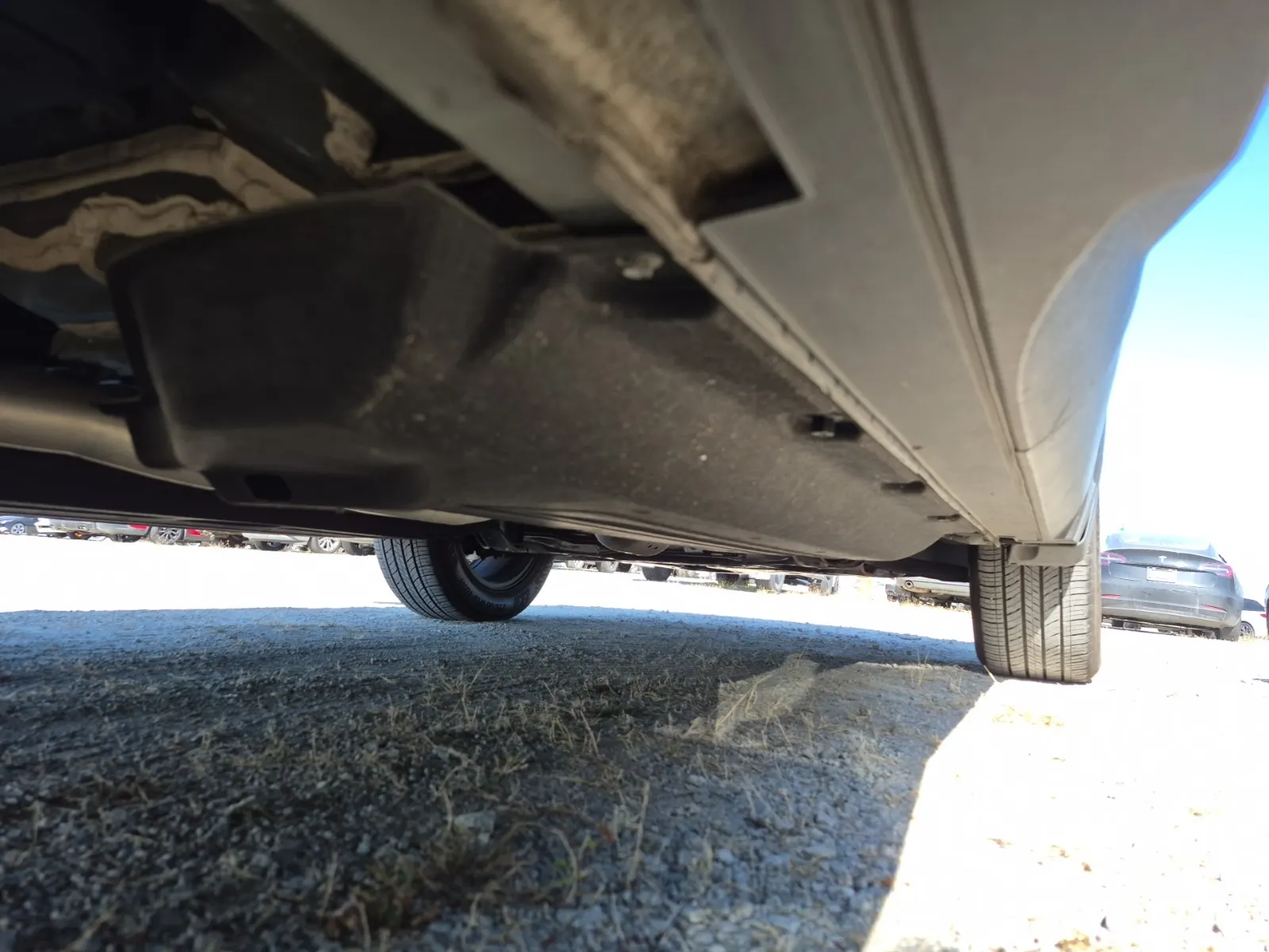 Undercarriage - Passenger Photo