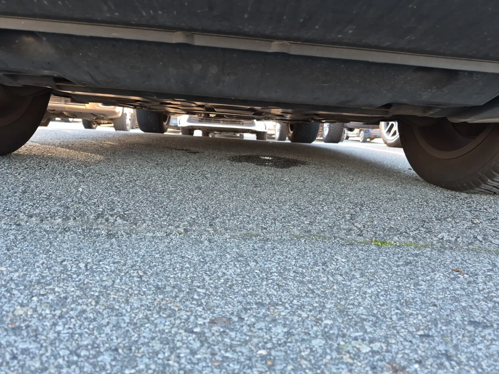 Undercarriage - Front Photo