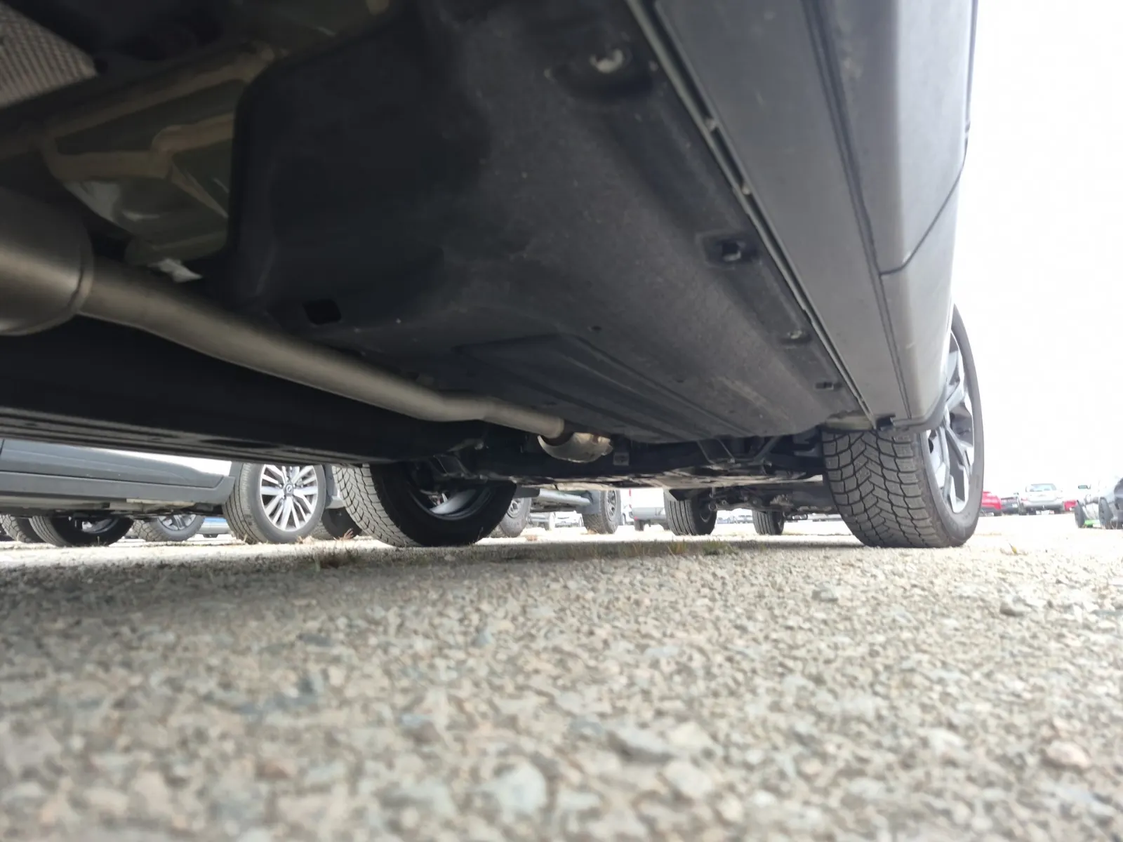 Undercarriage - Passenger Photo