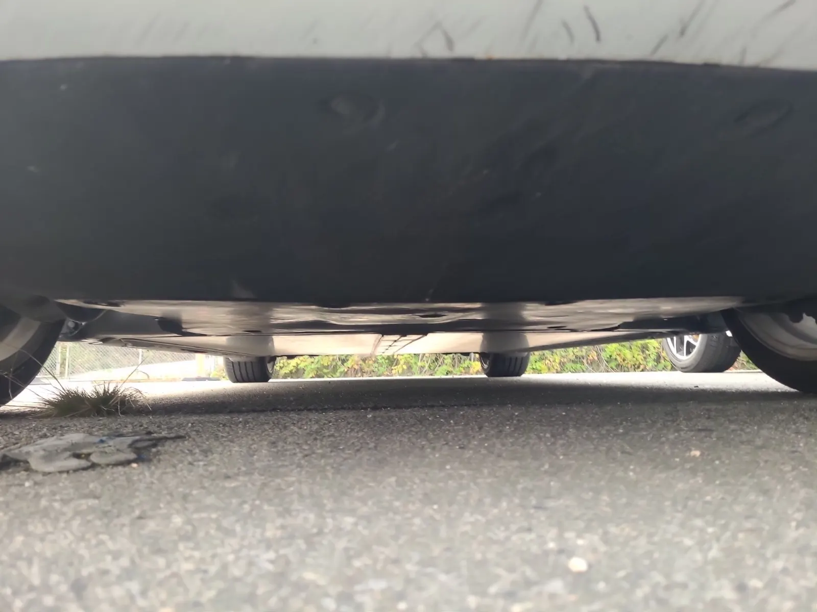 Undercarriage - Front Photo
