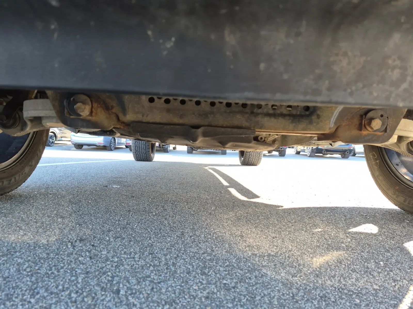 Undercarriage - Front Photo