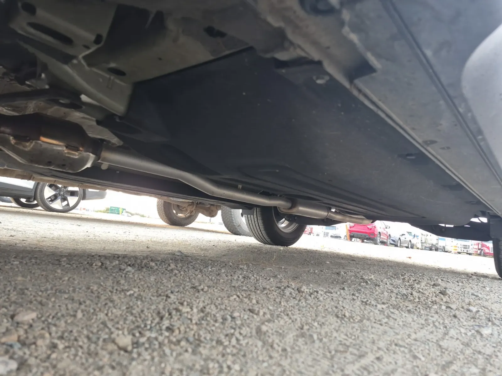 Undercarriage - Driver Photo