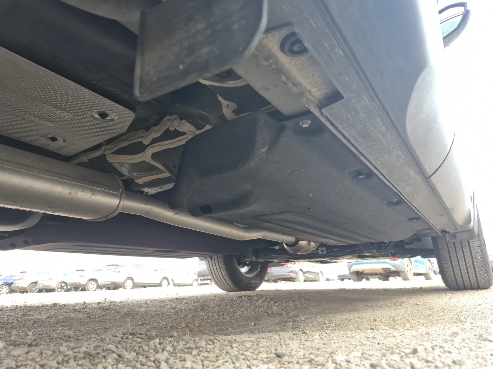 Undercarriage - Passenger Photo