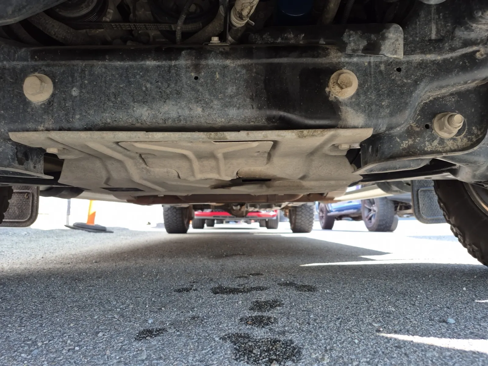 Undercarriage - Front Photo