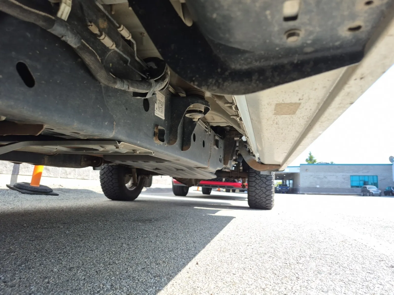 Undercarriage - Driver Photo