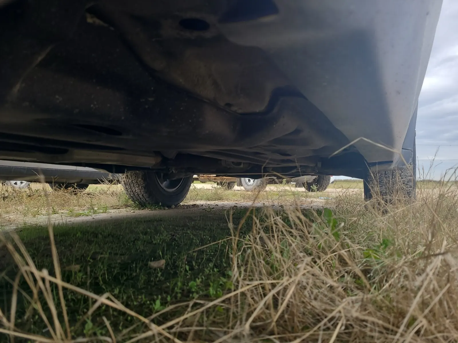 Undercarriage - Passenger Photo