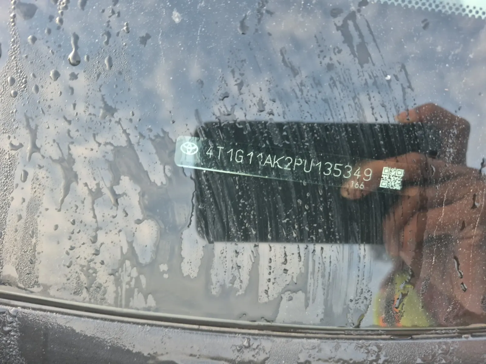 Dash VIN Plate Photo
