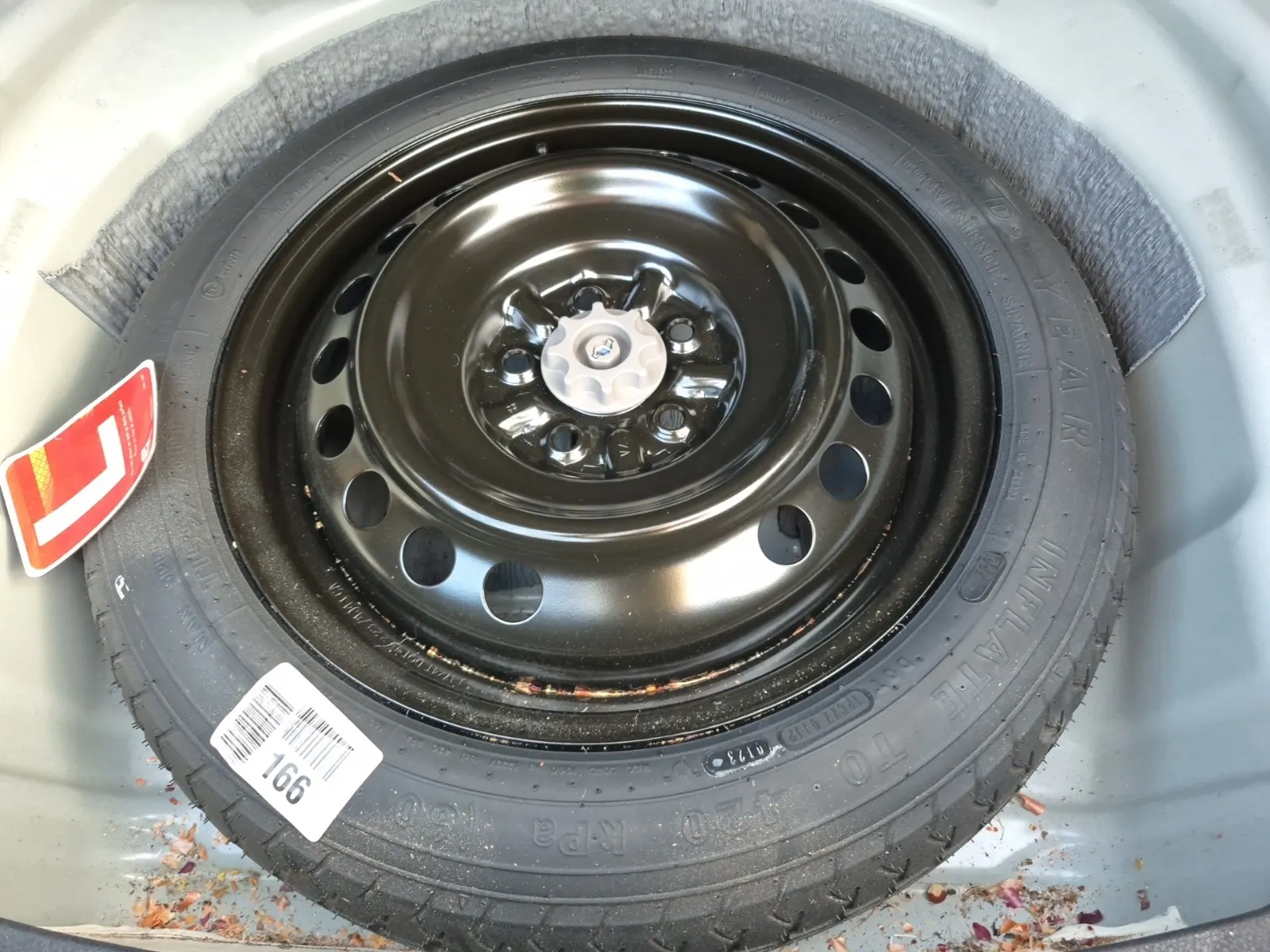 Spare Tire & Wheel Photo